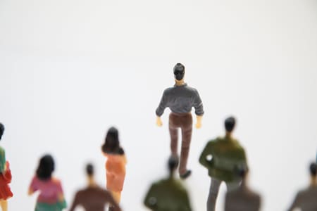 突破集團所缺乏的彈性臼巢